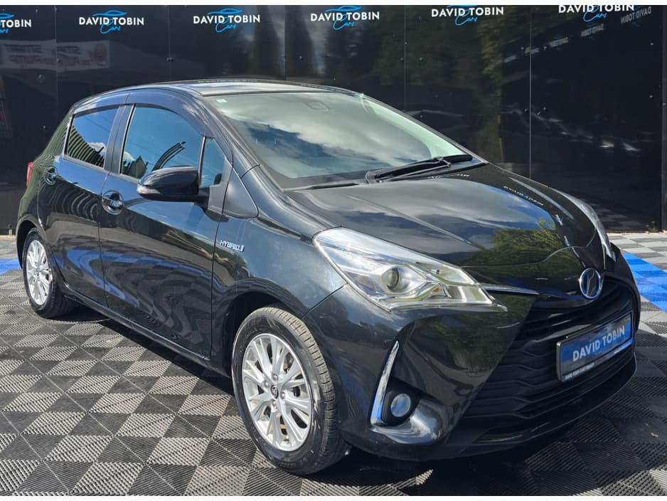 2017 Toyota Vitz
