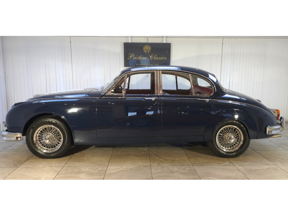 2018 Daimler V8