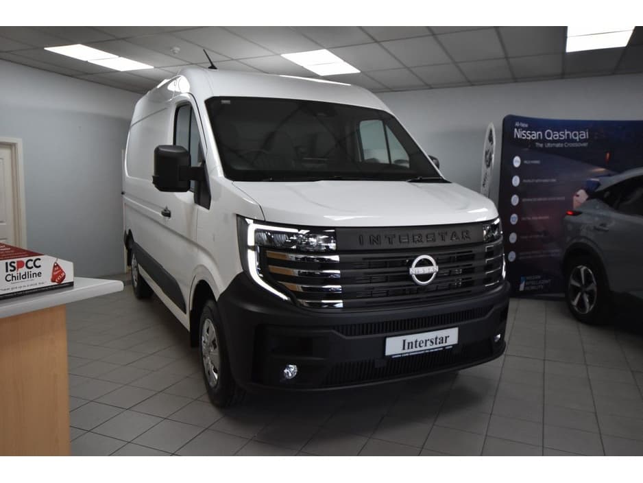 2025 Nissan Interstar