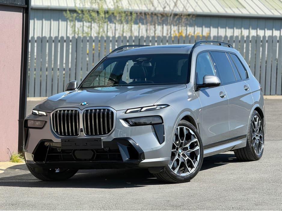2025 BMW X7